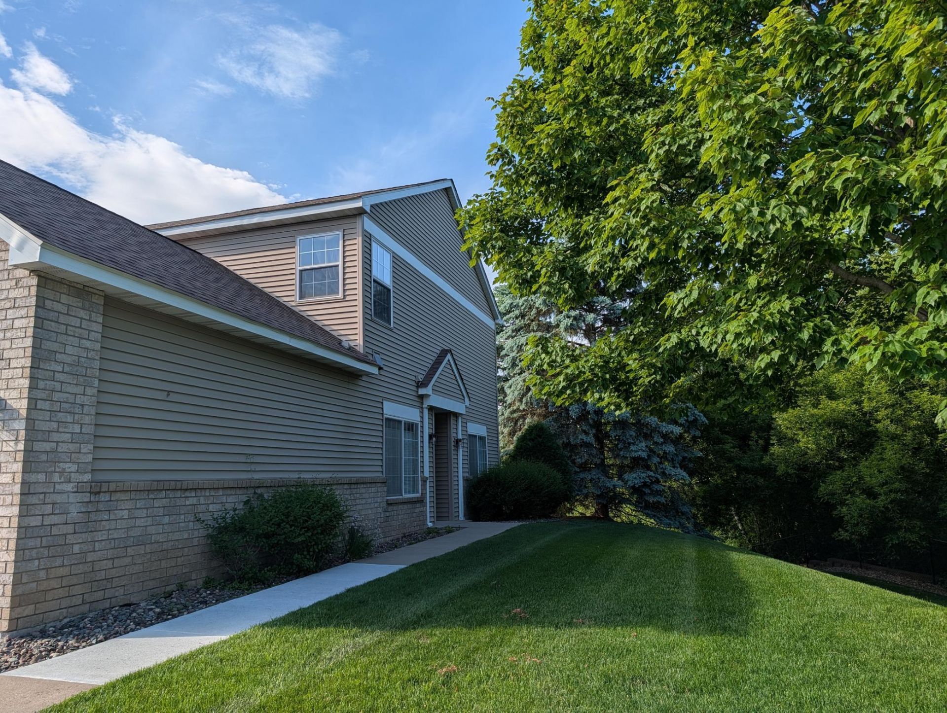 1202 Timber Way, Stillwater, MN 55082 Main Photo