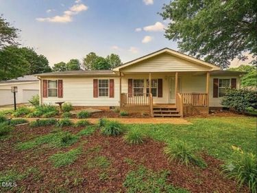 530 Avent Ferry Road, Holly Springs, NC 27540