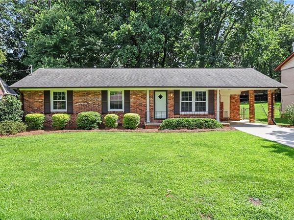 2973 Delcourt Drive, Decatur, GA 30033