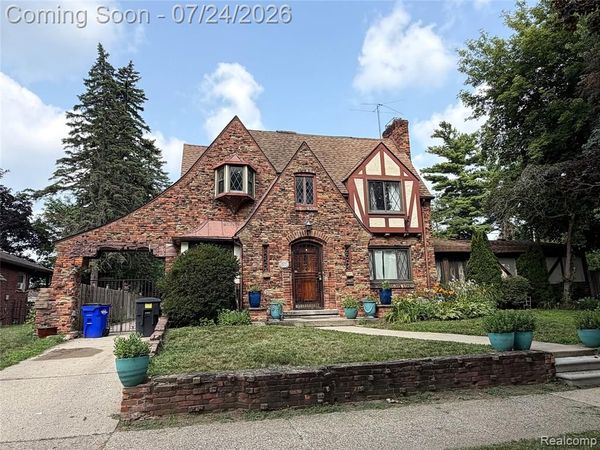 8215 Bramell , Detroit, MI 48239