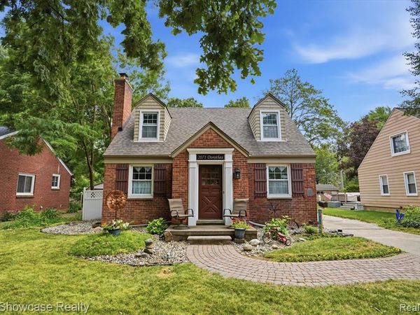 2071 Dorothea Road , Berkley, MI 48072