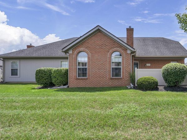 2227 Ravine Woods Drive, Grove City, OH 43123