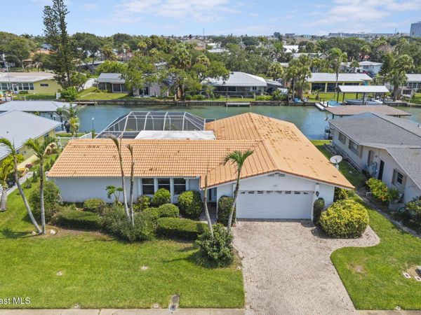 113 Holiday Lane , Cocoa Beach, FL 32931