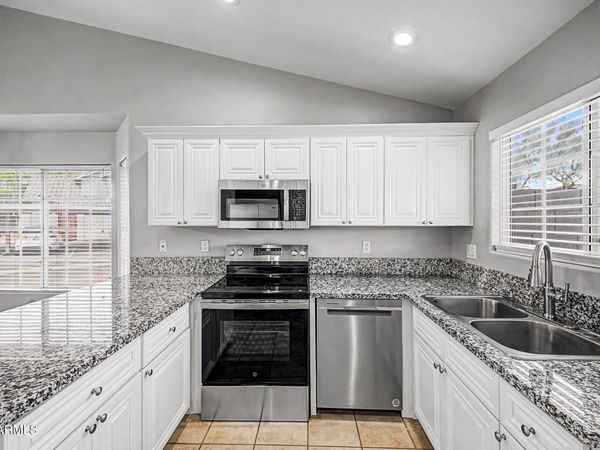 860 N MCQUEEN Road, Unit 1114, Chandler, AZ 85225