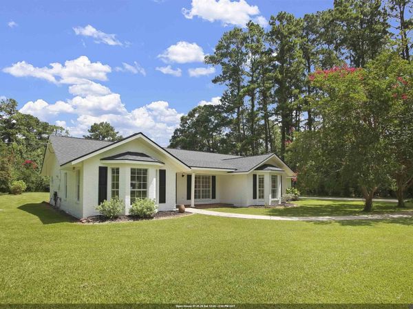 29417 Mary Kinchen Rd, Albany, LA 70711