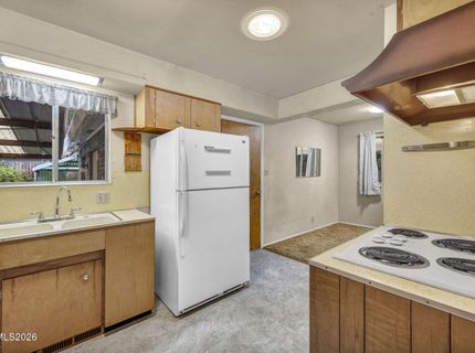 221 S Iris Street, Carson City, NV 89703 Photo