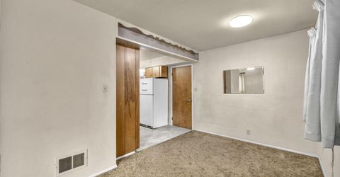 221 S Iris Street, Carson City, NV 89703 Photo