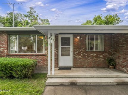 221 S Iris Street, Carson City, NV 89703 Photo