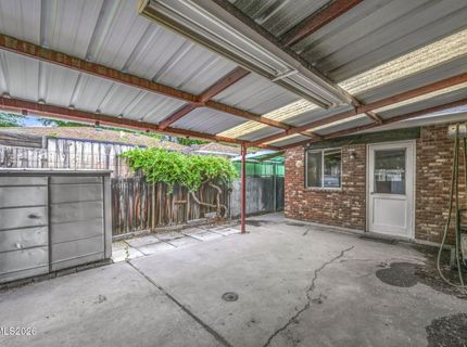 221 S Iris Street, Carson City, NV 89703 Photo