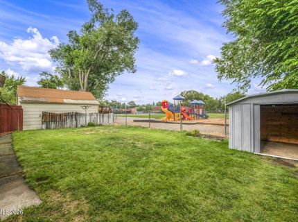 221 S Iris Street, Carson City, NV 89703 Photo