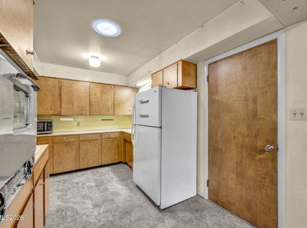 221 S Iris Street, Carson City, NV 89703 Photo