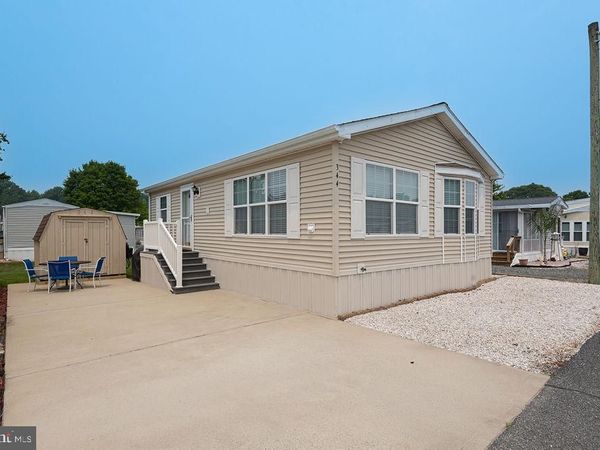344 PINE CONE DRIVE , BERLIN, MD 21811