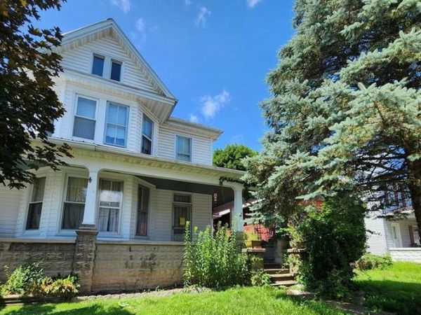 124 & 126 MAIN , YEAGERTOWN, PA 17099