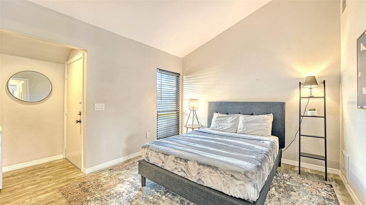 3127 Longmeadow, Unit 2, Sarasota, FL 34235 Photo