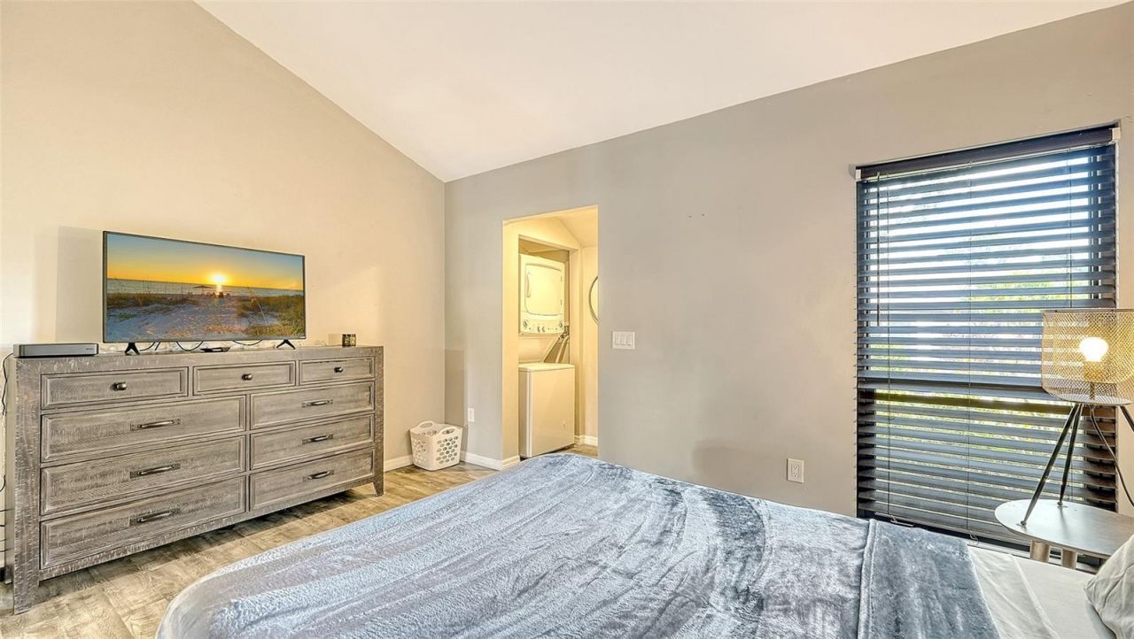 3127 Longmeadow, Unit 2, Sarasota, FL 34235 Photo