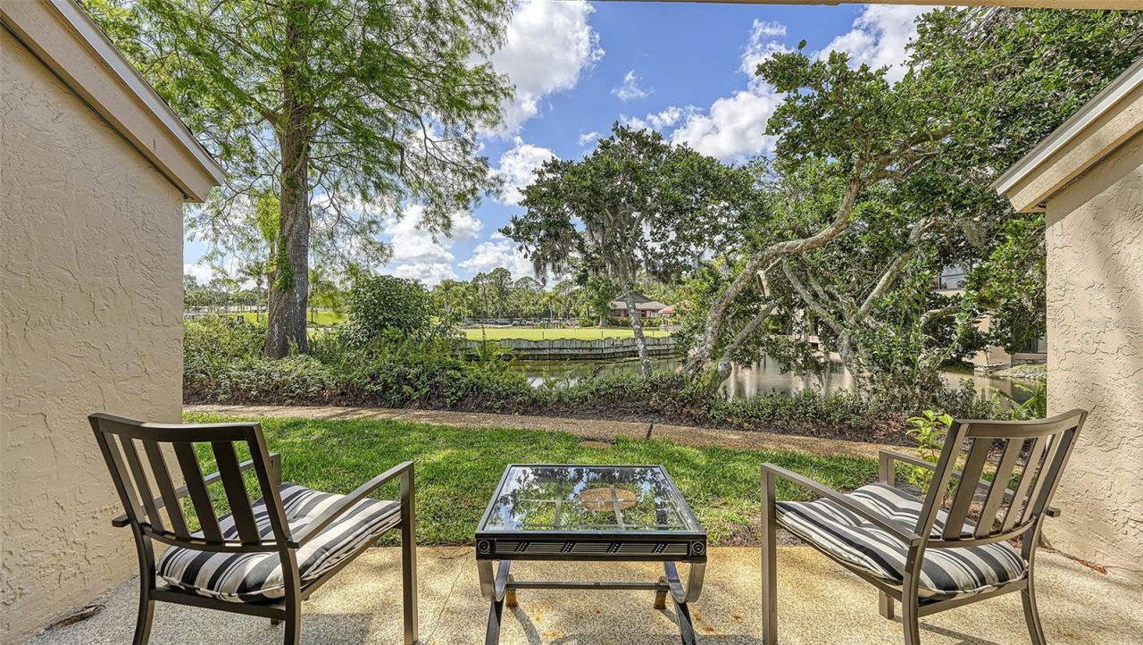 3127 Longmeadow, Unit 2, Sarasota, FL 34235 Photo