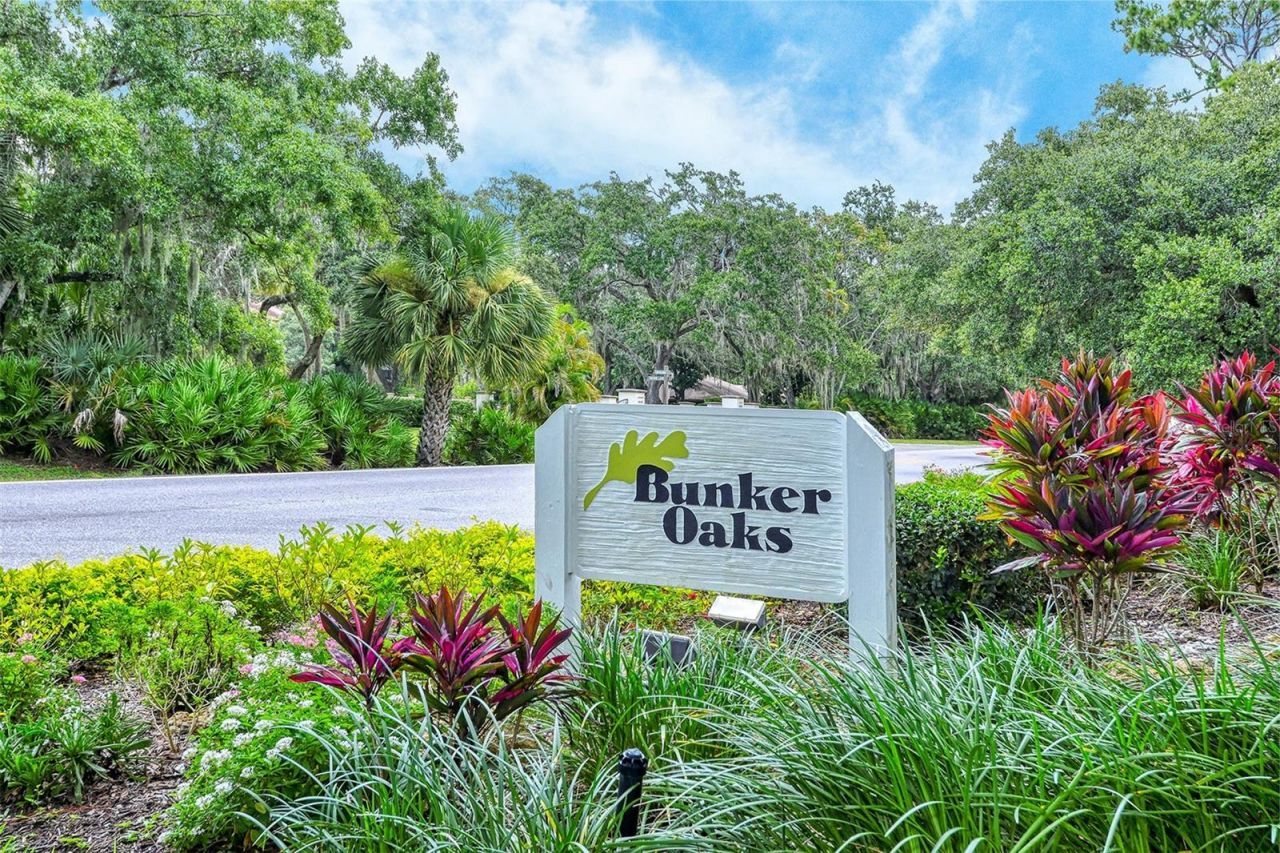 3127 Longmeadow, Unit 2, Sarasota, FL 34235 Photo