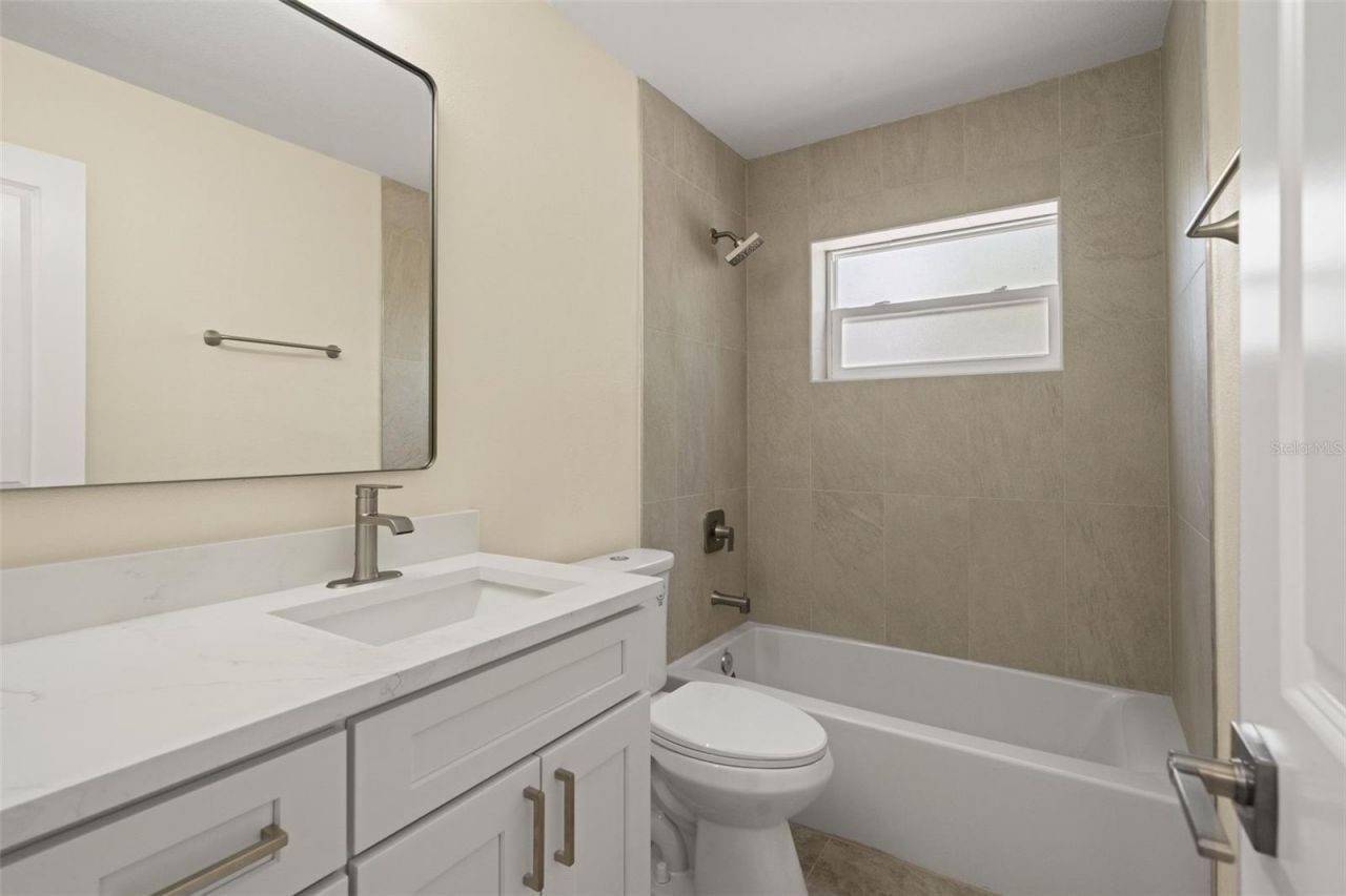 4247 Helena Street Ne, Saint Petersburg, FL 33703 Photo