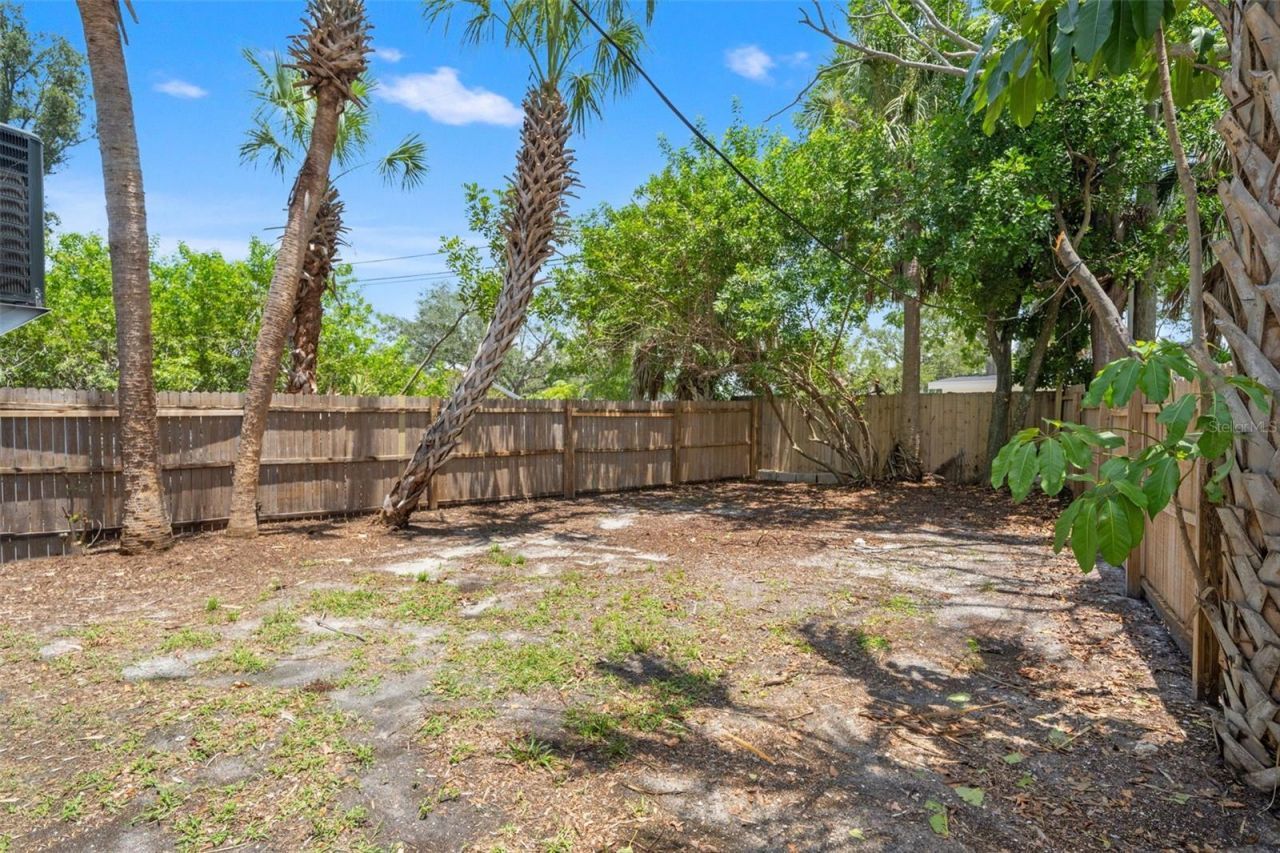 4247 Helena Street Ne, Saint Petersburg, FL 33703 Photo