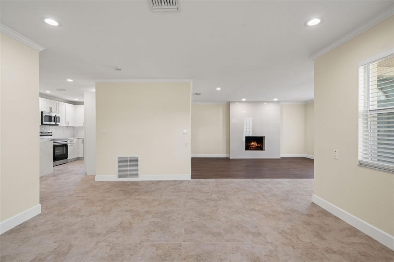 4247 Helena Street Ne, Saint Petersburg, FL 33703 Photo