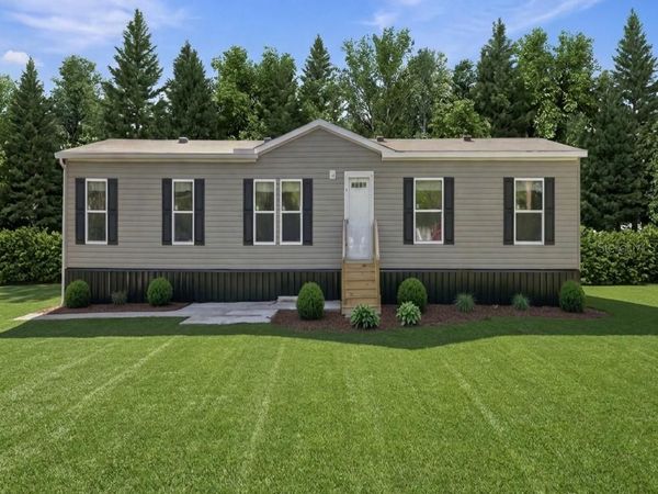 30546 EASTPORT DRIVE , WESLEY CHAPEL, FL 33545
