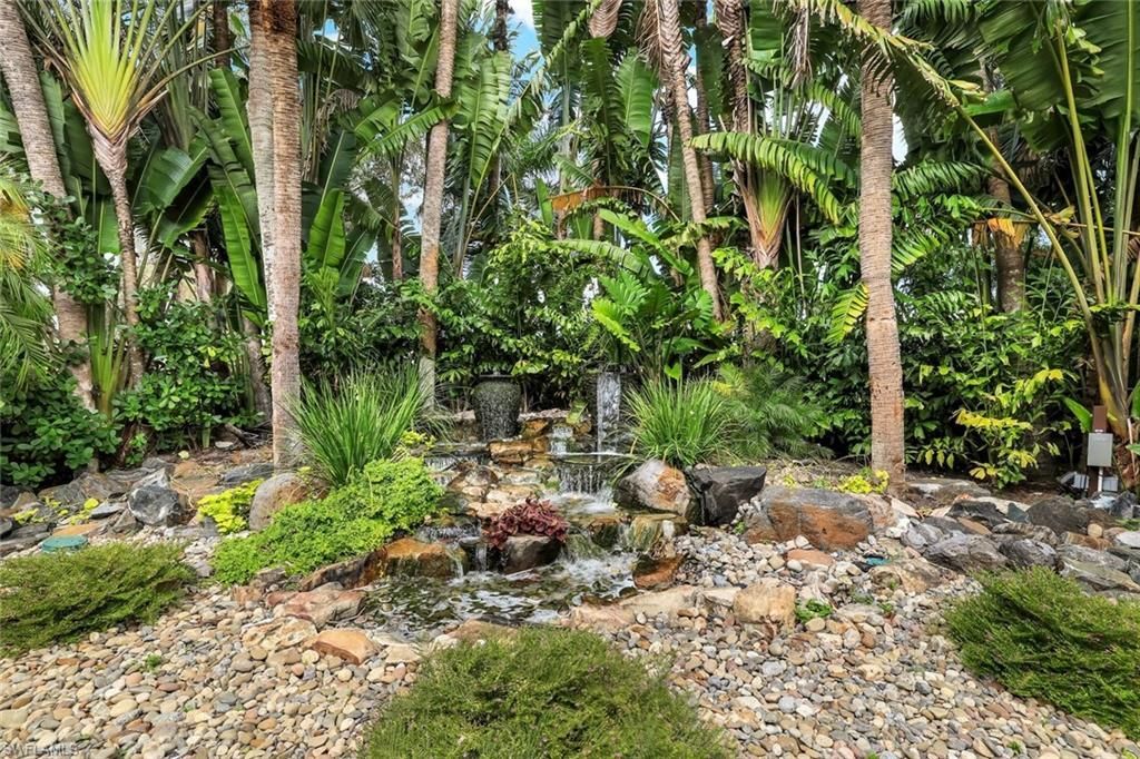 2055 Cascades Dr , Unit 6, Naples, FL 34112 Photo