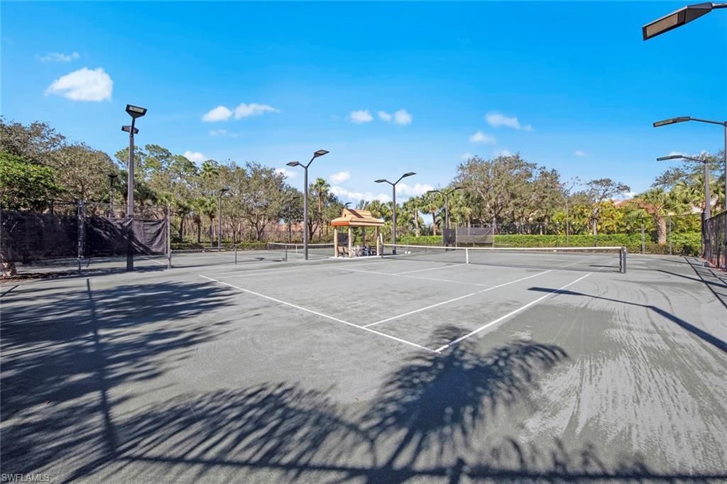 2055 Cascades Dr , Unit 6, Naples, FL 34112 Photo