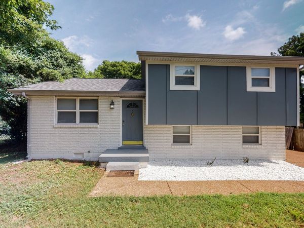 6017 Baltic Dr , Hermitage, TN 37076