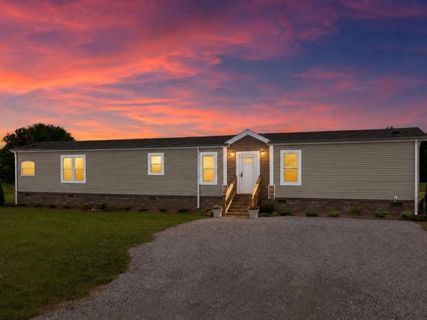 71 Henry Lane , Decherd, TN 37324