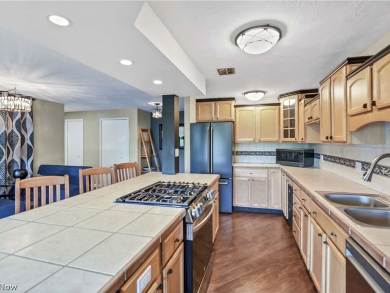 12900 Lake Avenue, Unit 622, Lakewood, OH 44107 Photo 10