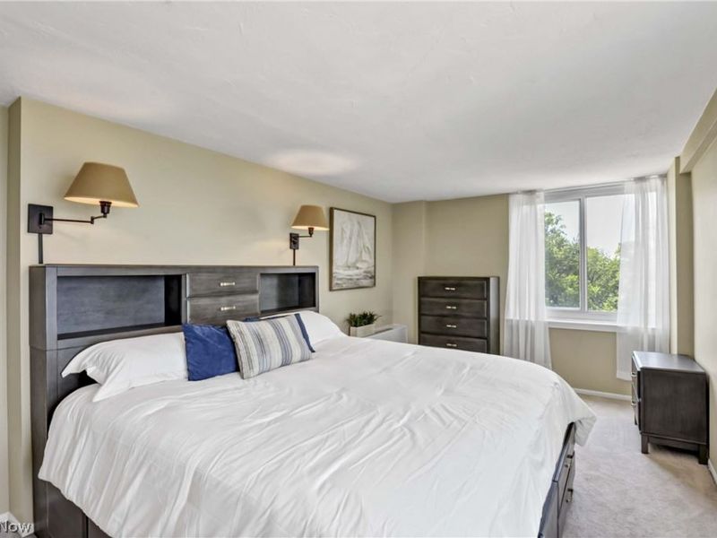 12900 Lake Avenue, Unit 622, Lakewood, OH 44107 Photo 15