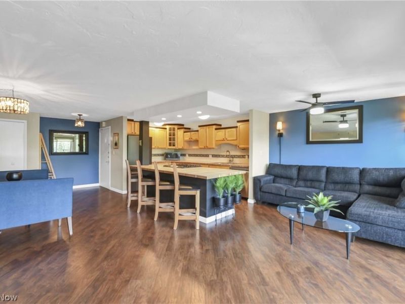 12900 Lake Avenue, Unit 622, Lakewood, OH 44107 Photo 8