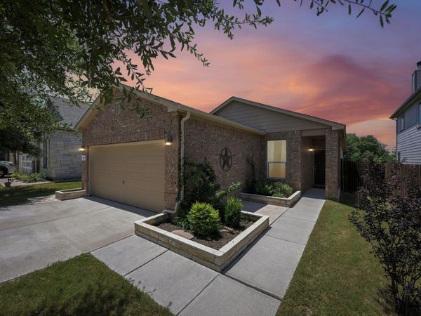 428 Los Cobos LN, Georgetown, TX 78626