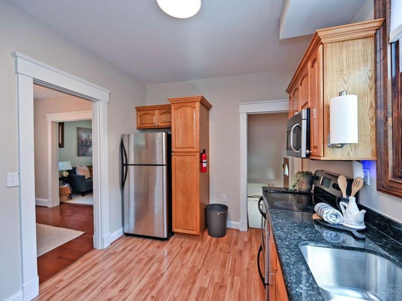 322 Dorchester Avenue, Cincinnati, OH 45219 Photo 14