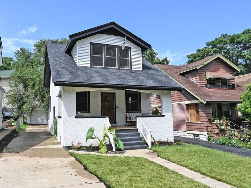 322 Dorchester Avenue, Cincinnati, OH 45219 Photo 2