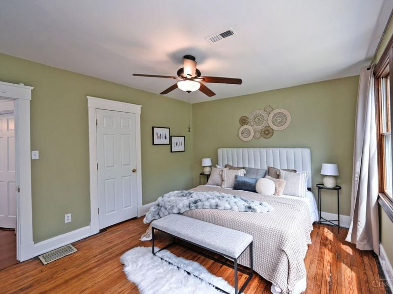 322 Dorchester Avenue, Cincinnati, OH 45219 Photo 24