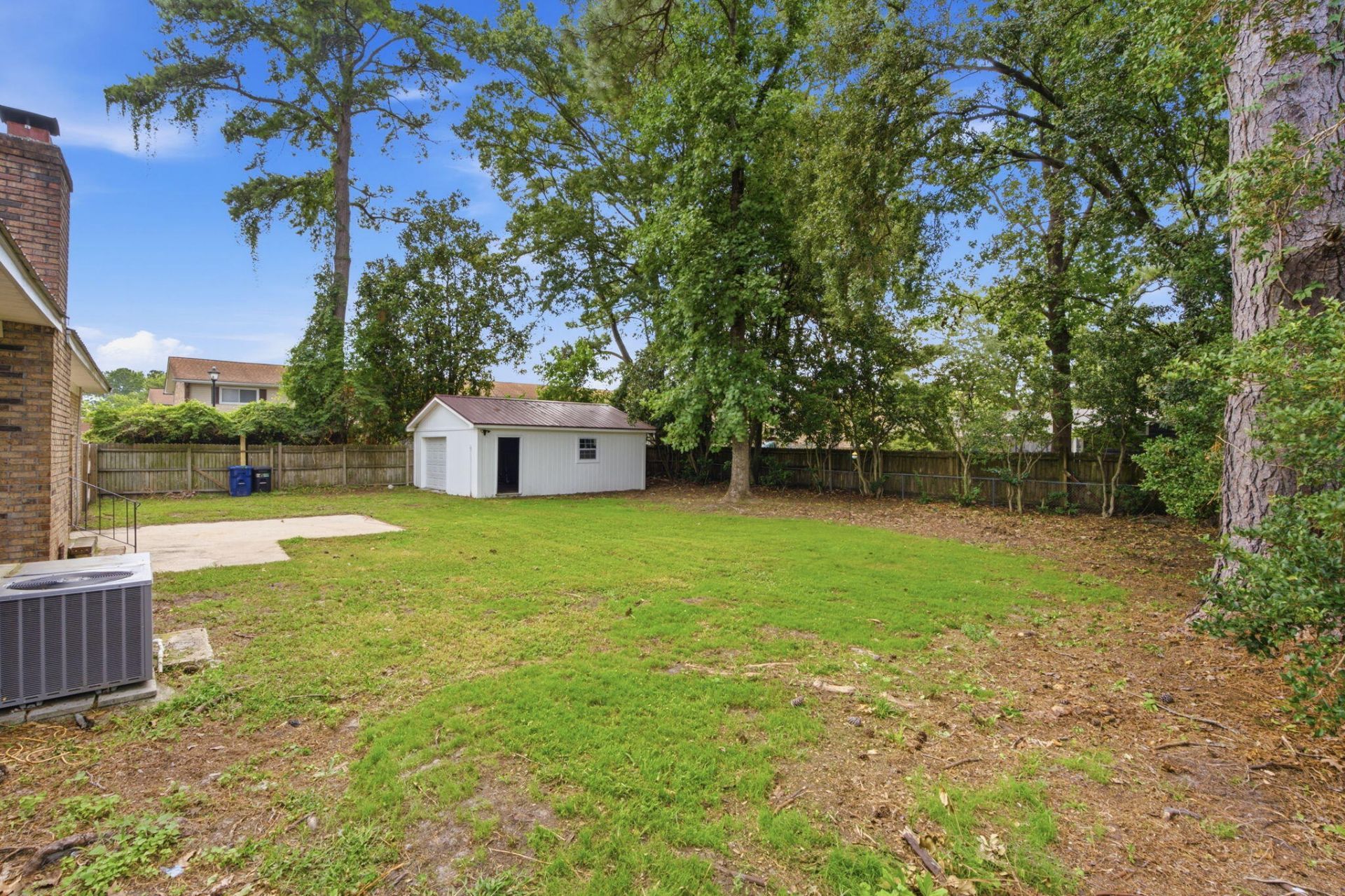 105 Alma Drive Photo 36