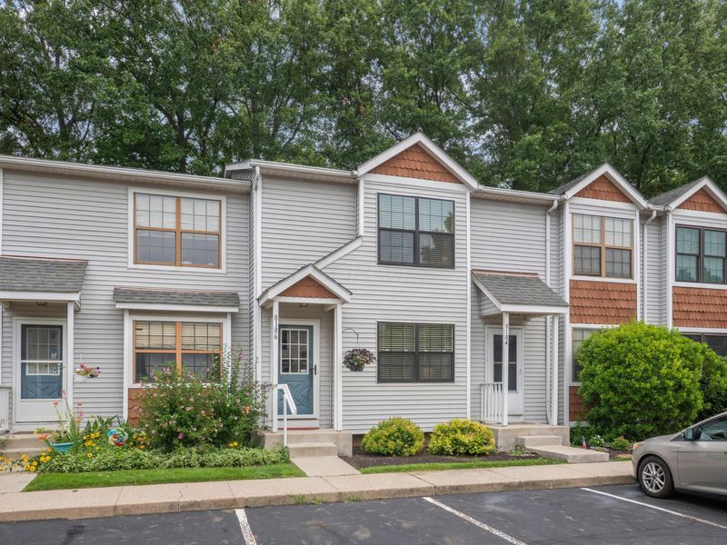8186 Newark Avenue, Unit 18E, Westerville, OH 43081 Photo 1