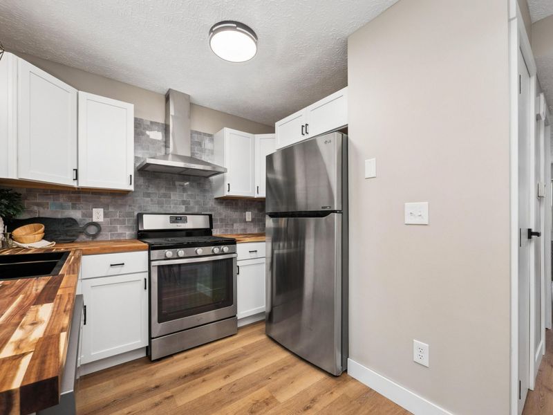 8186 Newark Avenue, Unit 18E, Westerville, OH 43081 Photo 12