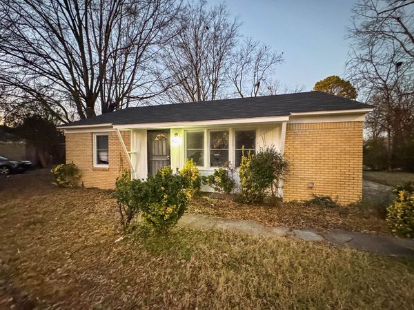 400 LORRAINE RD, Memphis, TN 38109