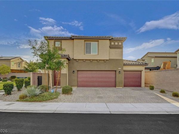 7845 Stone Forest Street, North Las Vegas, NV 89084