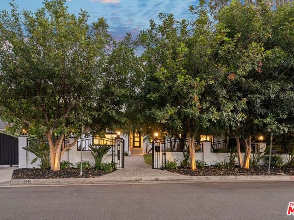 14348 Roblar Place , Sherman Oaks, CA 91423