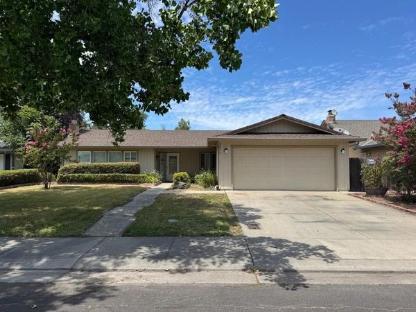 3437 Estate Drive , Stockton, CA 95209