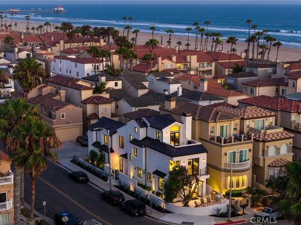 122 22nd Street , Huntington Beach, CA 92648