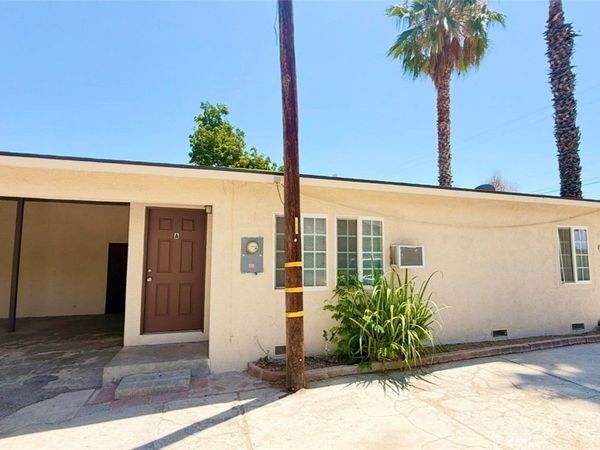 828 N Buena Vista Street , Unit A, Hemet, CA 92543