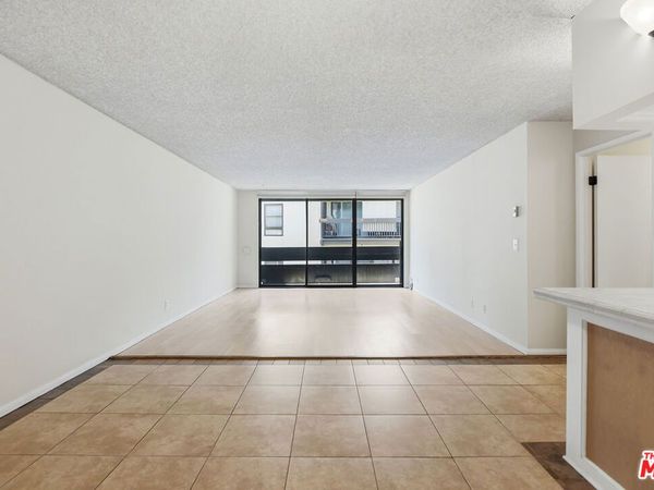 7777 W 91st Street , Unit B2157, Los Angeles, CA 90293