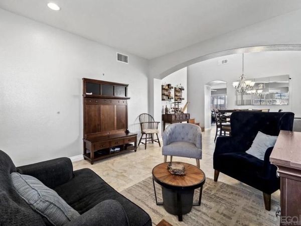 1729 Mendota St , Chula Vista, CA 91913