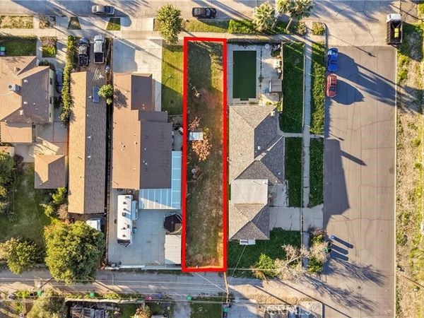 0 O , Colton, CA 92324