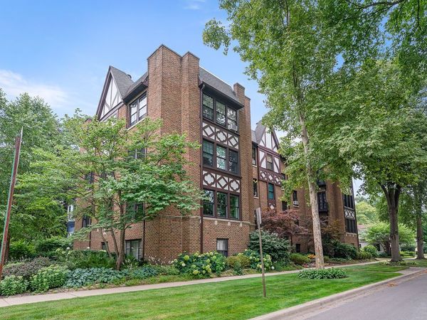 1920 Lincoln Street , Unit 3S, Evanston, IL 60201