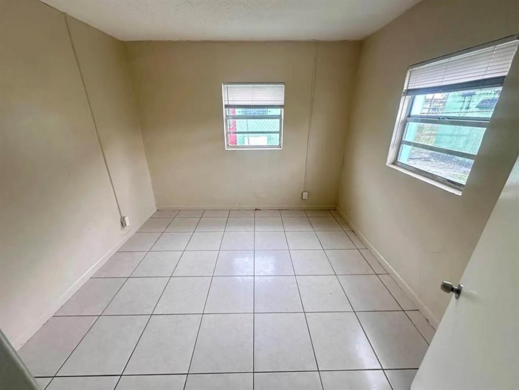 633 NW 15th Terrace, Fort Lauderdale, FL 33311 Photo